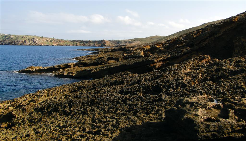 La localidad está constituida predominantemente por antiguas dunas, que avanzaban desde la costa hacia el interior durante los períodos glaciares.