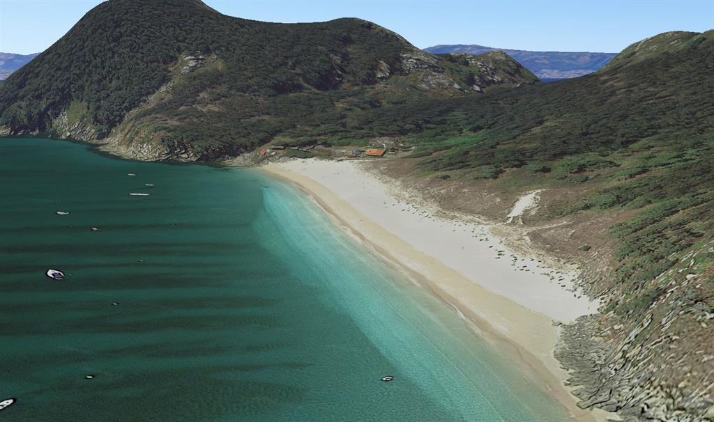 Vista oblicua playa y dunas de San Martiño. © 2020 Google Earth