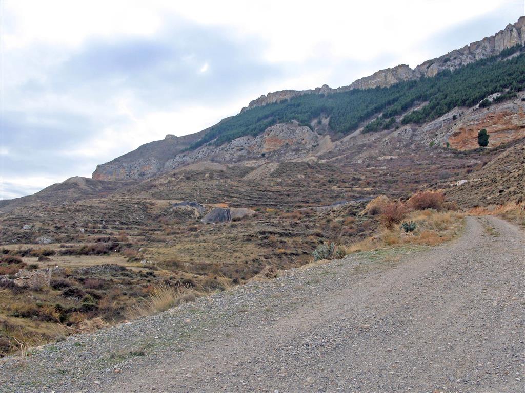 Vista de la sierra de Peñalmonte con las escombreras de las antiguas explotaciones mineras