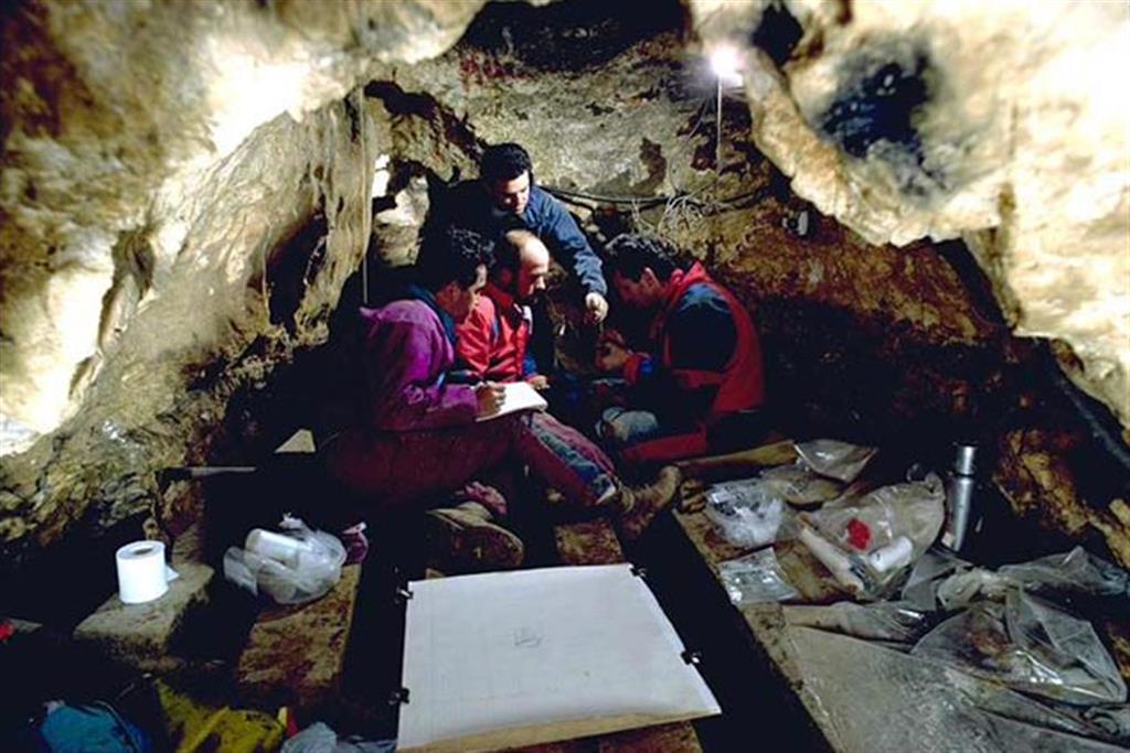 Vista general del yacimiento de la Sima de los Huesos durante su proceso de excavación (foto Equipo Investigador de Atapuerca)