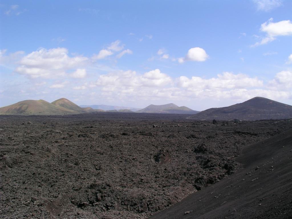 Panorámica del mar de lava de Timanfaya.