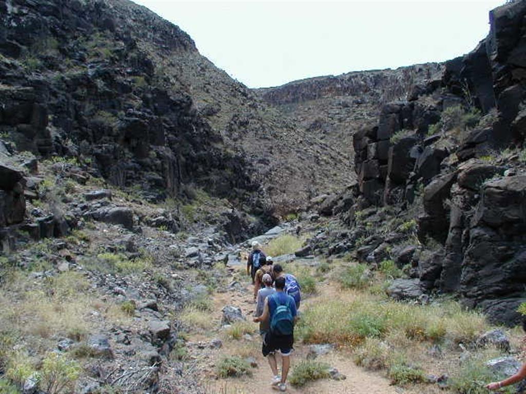 Entrada a pie al Barranco de Teneguime