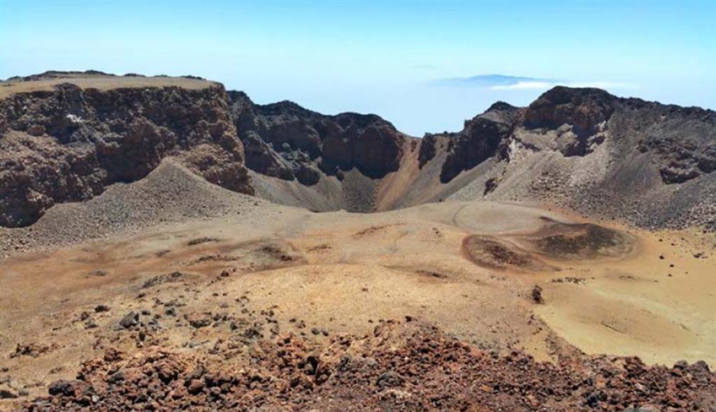 Interior del cráter de Pico Viejo