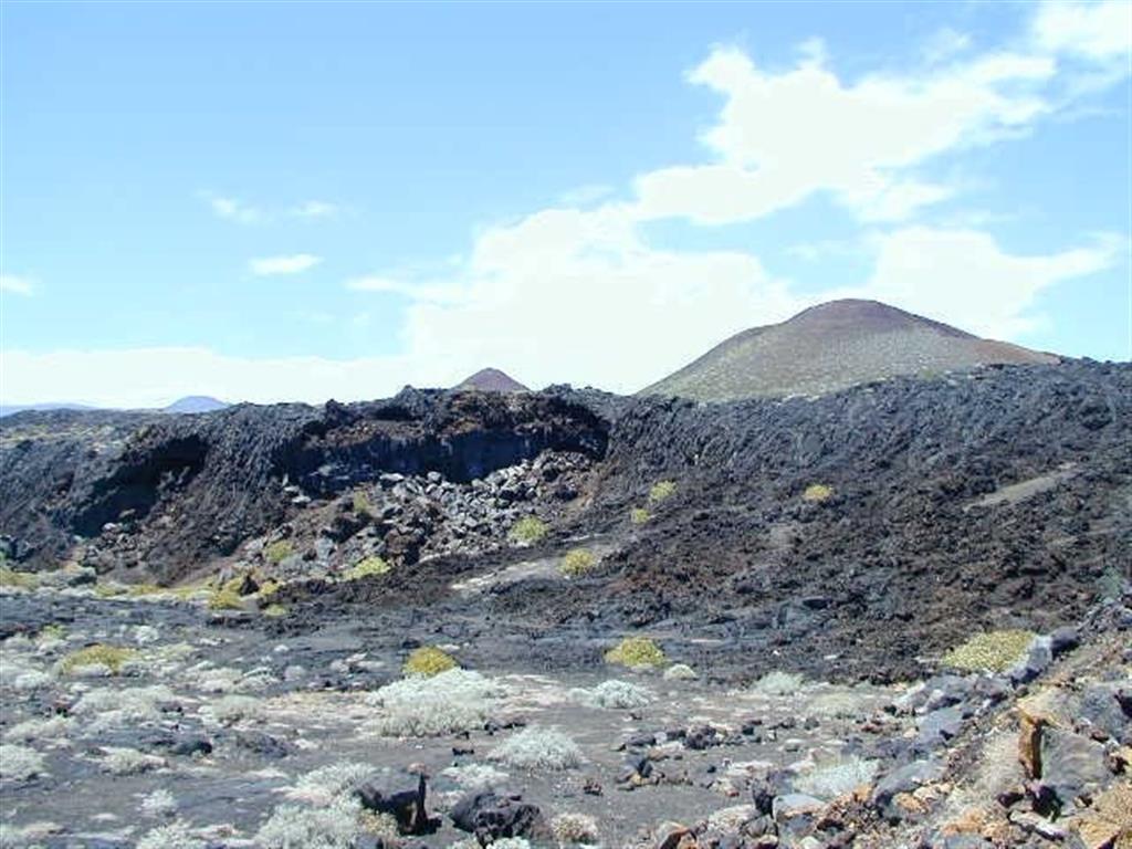 Cascada de lava en las proximidades de La Restinga