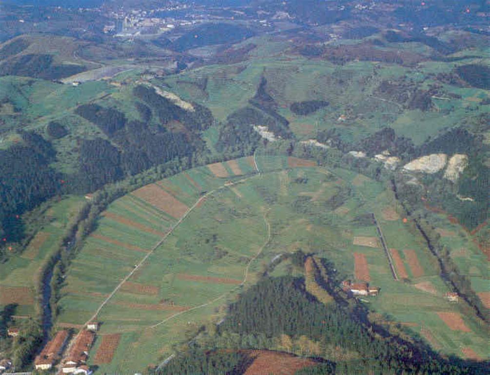 Meandro del río Urola en las proximidades de Iraeta. (Foto: Diputación Foral de Guipúzcoa - C.G.S., S.A.)