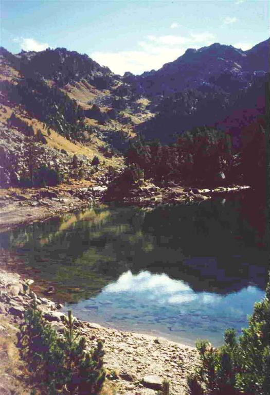 Lago Restanca. Foto: (J. Palacio Suárez-Valgrande)