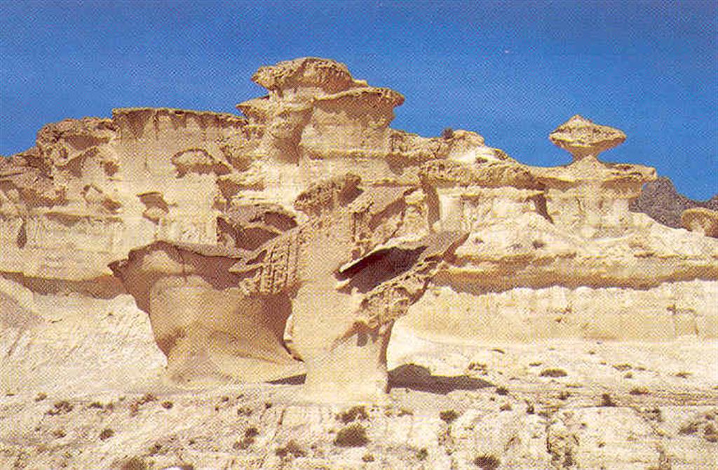 Aspecto general de la Ciudad Encantada de Bolnuevo. (Foto: FUNDACIÓN SÉNECA)