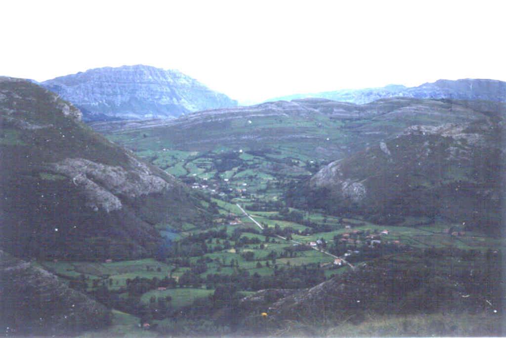 Vista general del poljé tomado desde Fuente de las Varas.