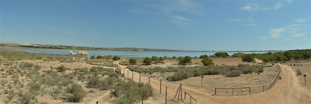 Panorámica De la laguna de La Mata desde su extremo suroccidental