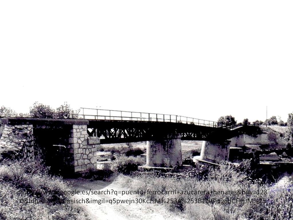 Estado del puente hacia 1977 (tomado de Internet).